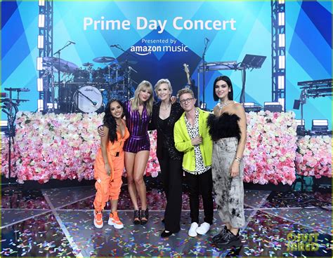 Photo Taylor Swift Amazon Prime Day Concert 03 Photo 4320378 Just