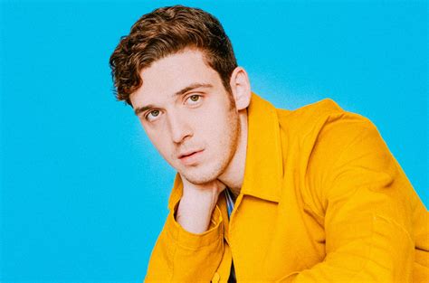 lauv returns to no 1 on emerging artists chart why don t we re enters