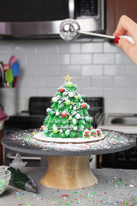 Little debbie has such cool packaging and they are super tasty! Mini Christmas Tree Cakes : The Perfect Little Holiday ...