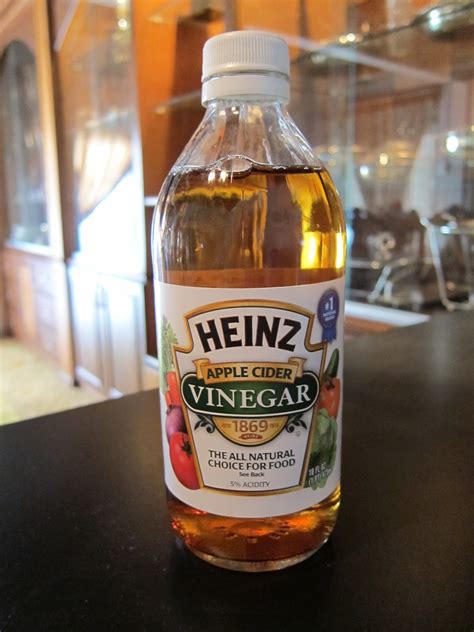 Cuka apel merupakan hasil olahan dari buah apel yang difermentasikan menggunakan campuran ragi. Weight Loss Program (WEL PRO): Cuka Epal (Apple Cider Vinegar)