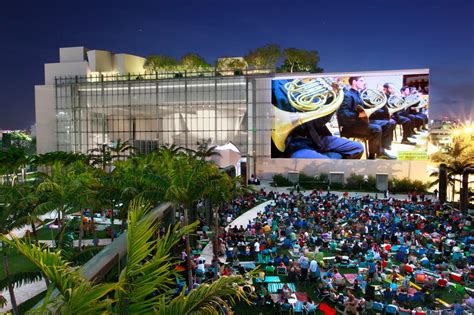 A city transformed: How the arts have shaped Miami – Knight Foundation