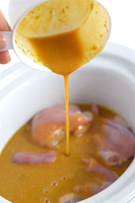 Slow cooker honey mustard chicken