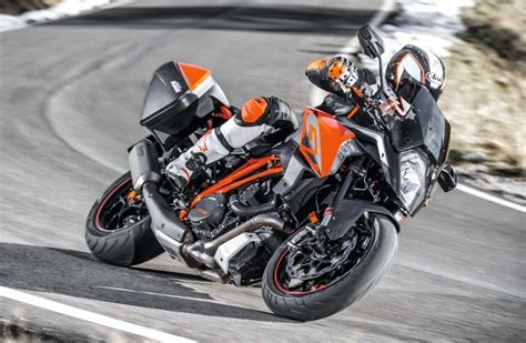 16 Best Touring Motorcycles For Long Rides