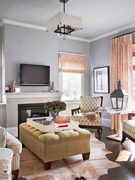 Discover design inspiration from a variety of living rooms, including color, decor and storage options. Modern Furniture: 2013 Traditional Living Room Decorating ...