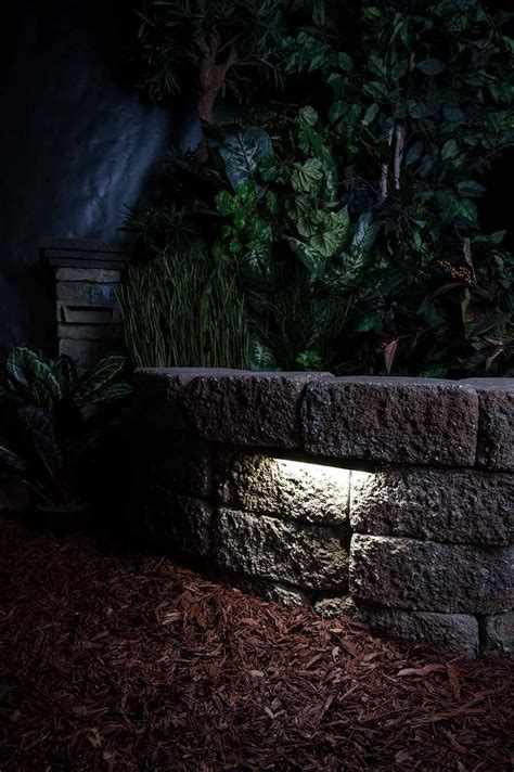 Our hardscape wall lights are perfect for installing in concrete, stone and masonry. LED Hardscape Lighting - Deck/Step and Retaining Wall ...