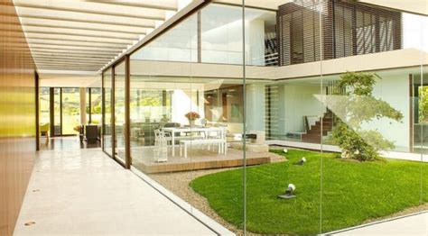 The Top 3 Benefits Of Frameless Glass Windows For Your Home