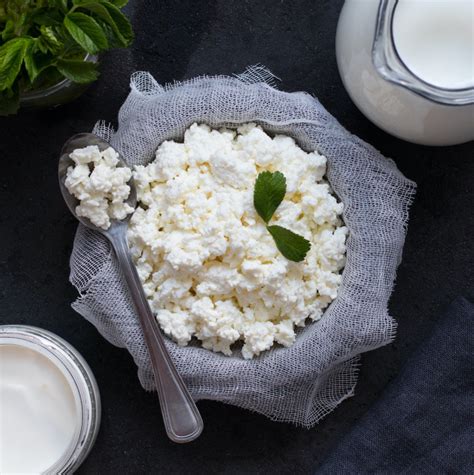 If your baby is doing well with texture and dairy such as yogurt, cottage cheese is one of those foods that makes a nice finger food (albeit a very messy one). How to Make Cottage Cheese: Simple Cottage Cheese Recipe ...