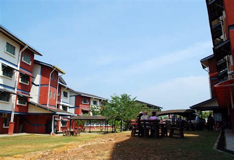 Top 5 common place in uitm seri iskandar, perak. Wawaneyza: uitm seri iskandar...........diploma and degree