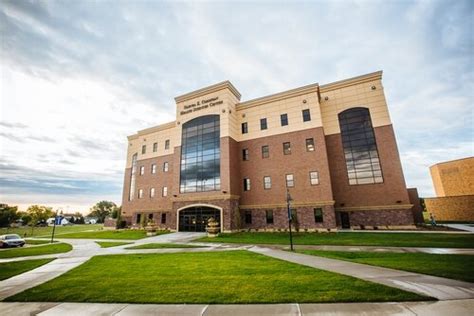 Dakota Wesleyan University Profile Rankings And Data Us News Best