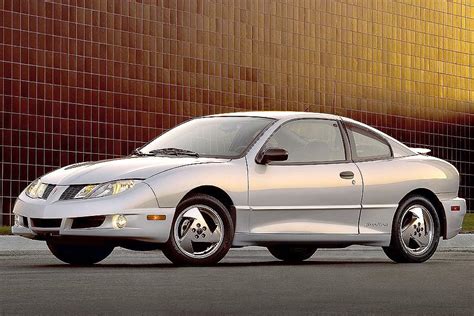 2004 Pontiac Sunfire Specs Price Mpg And Reviews