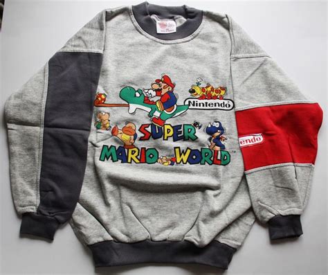 Ultra Rare Vintage 1991 Nintendo Super Mario World Sweatshirt Greece
