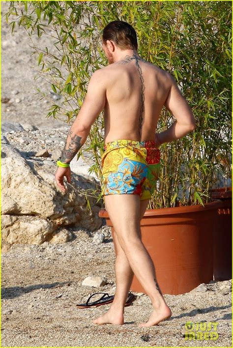 Photo Conor Mcgregor Shirtless At The Beach 47 Photo 4469958 Just