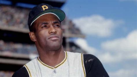 Legendary Pictures To Produce Roberto Clemente Biopic Mlb Sporting News