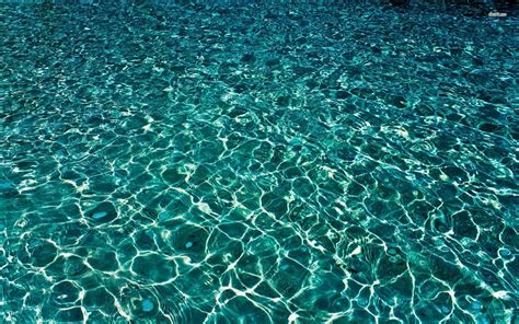 Clear Water Hd Wallpaper Ocean Wallpaper Clear Water Wallpaper