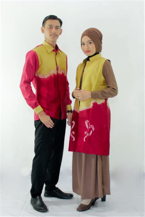 Baju sasirangan khas banjarmasin by bengkeng sasirangan shopee indonesia. 10+ Ide Baju Sasirangan Couple Modern - Ide Baju Couple