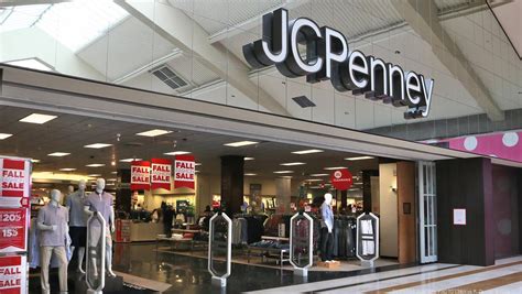 Jc Penney Nyse Jcp Closing 40 Stores In The United States 4 In