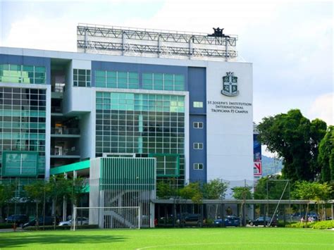 The content of the list is not comprehensive and it is for general information purposes only and does not constitute advice. PROJECT REFERENCES - RH M&E Sdn. Bhd.