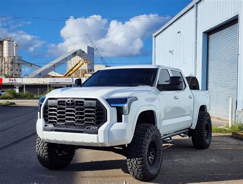 2022 Tundra On 6 Lift And 40 Tires From Guam Toyota Tundra Forum