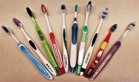 Manual Toothbrushes Copy Dental Aisle