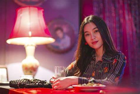 ละครกรงกรรม เพิ่งจบไปหมาดๆ งานนี้สาว เบลล่า ราณี แคมเปญ ตีบทแตกกระจาย. ทริปจบรูปไม่จบ เบลล่า ราณี ลงรูปชุดว่ายน้ำ เซ็กซี่ไม่เบา