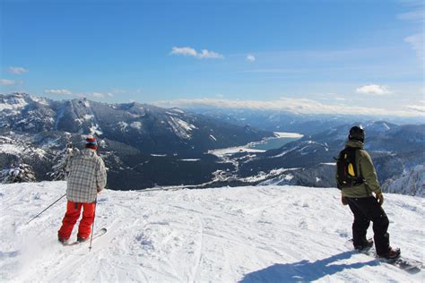 Best Ski Resorts And Hills To Visit In The Pacific Northwest Seattle Met