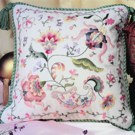 Elsa Williams Sonnet Pillow Crewel Kit Jacobean Embroidery Nancy A