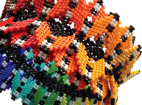 Bead Artists Directory: CONTEMPORARY GEOMETRIC BEADWORK