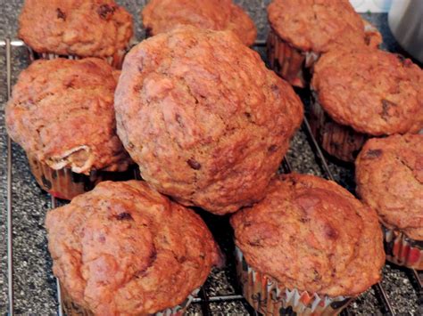 Maman Mélanie cuisine Muffins aux bananes dattes et raisins sans