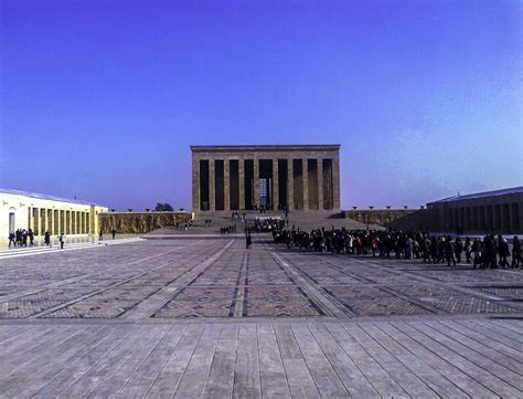 1 eylül 1953 yılında ise tamamlanmıştır. A general view of Anıtkabir in Ankara, Turkey image - Free stock photo - Public Domain photo ...