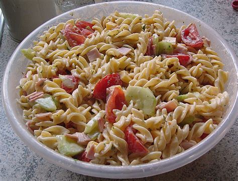 Nudelsalat mit Joghurt Dip von kalinka0815