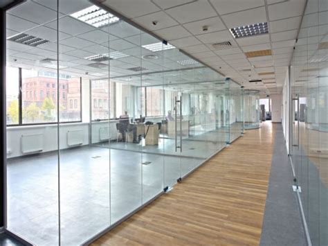 Dubai Glass Partition Deal With Both Low Height As Well As Full Height