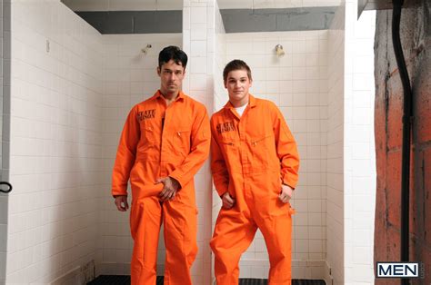 Men Com Prison Shower Photo Boyfriendtv Com