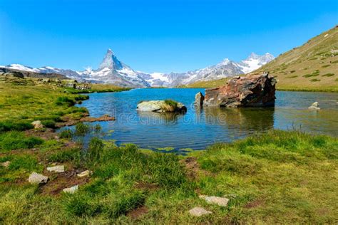 Matterhorn On Stellisee Lake Stock Image Image Of Reflecting Outdoor