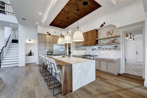 25 Dream Kitchens In Wood And White Refined Cozy And Functional