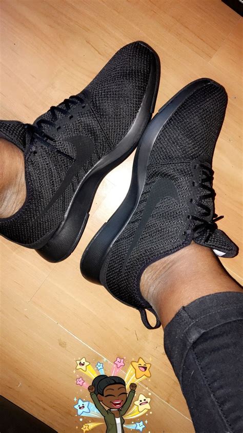 😍 Nike All Black Sneakers Me Too Shoes Black Sneaker