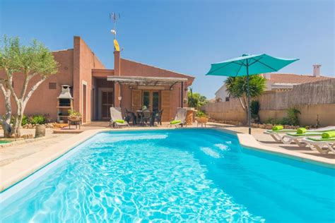 Read more than 300 reviews and choose a room with planetofhotels.com. Casa Ines a Sa Coma, Spagna - recensioni e prezzi | Planet ...