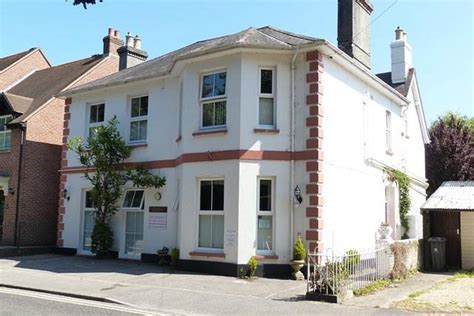 Riversdale Guest House Prices And Reviews Wimborne Minster Dorset