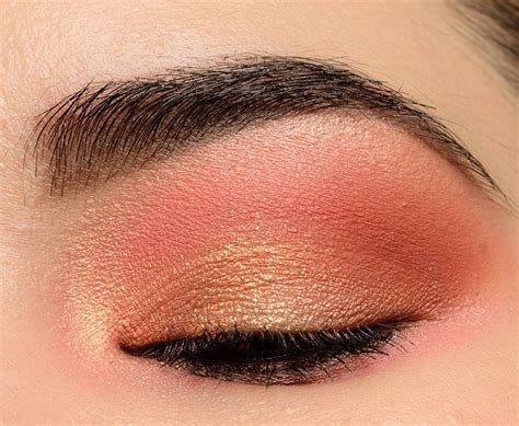 pin by rachel elizabeth on makeup peach eyeshadow peach makeup look peach makeup