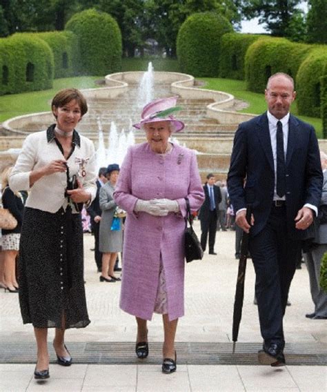 Ljane Percy Duchess Of Northumberland And Queen Elizabeth Ii Visits