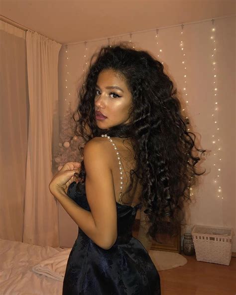 dina denoire dinadenoire instagram photos and videos curly hair inspiration hairstyle