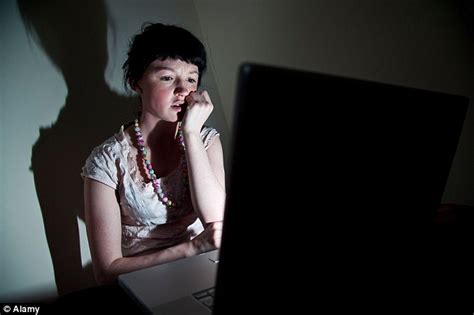 Online Porn Is Too Easy To Access Say 80 Of 18 Year Olds