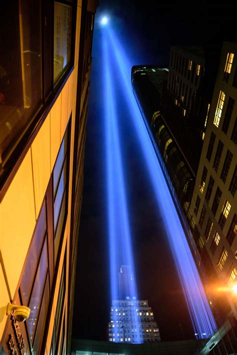photos up close look at the world trade center s 9 11 tribute in light