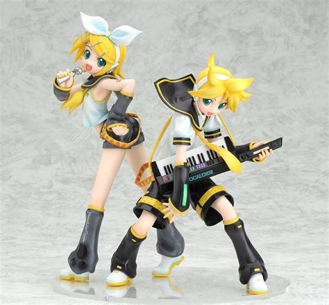 Rin And Len Kagamine Anime Figures Vocaloid Figure Poses