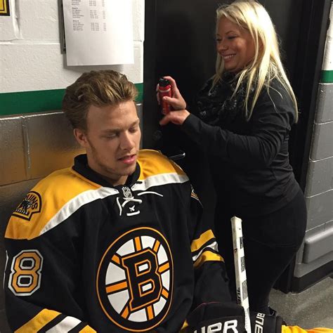 Boston bruins star david pastrnak revealed the heartbreaking loss of his newborn son on monday. David Pastrňák Girlfriend / Boston Bruins David Pastrnak ...