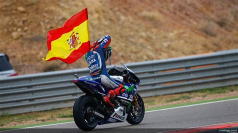 The manuals have said to use 89 octane or higher. MotorLand Aragón_Espagne | Aragon, Espagne