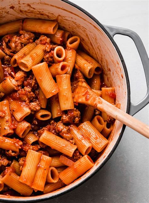 Easy Spicy Pasta With Tomatoes And Sausage This One Pot Pasta Recipe