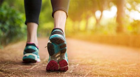 A study performed on 135 university students found leisurely physical exercise is more effective at reducing stress levels than aerobic exercise. HEALTH: 10 Benefits of walking daily