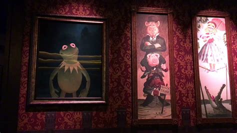 Muppet Haunted Mansion Changing Portraits And Stretching Portraits