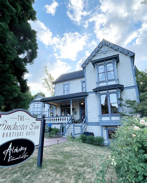 Exploring Southern Oregon Alchemy Restaurant And The Winchester Inn Food Gal