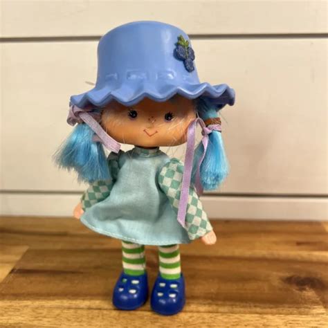 Vintage Strawberry Shortcake Blueberry Muffin Doll Figure Ships Fast